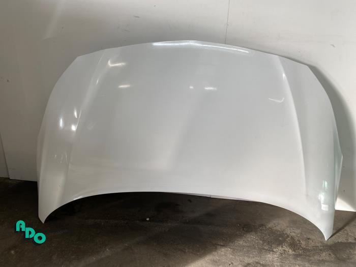 Używane Maska Opel Corsa E 1.4 16V Cena € 325,00 Procedura marży oferowane przez Autodemontagebedrijf Otte