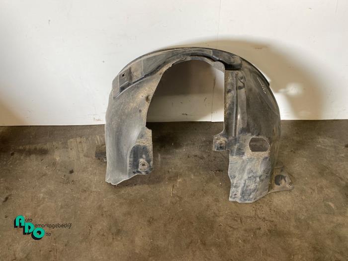 Używane Nadkole BMW Mini (R50/53) 1.6 16V One Cena € 20,00 Procedura marży oferowane przez Autodemontagebedrijf Otte