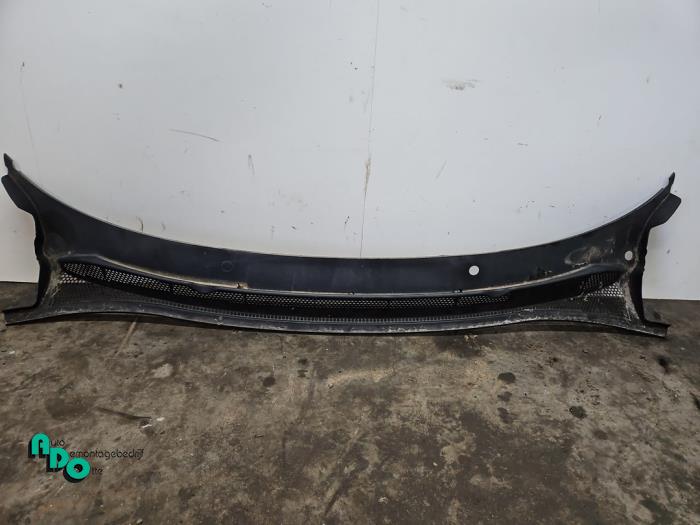 Używane Parawan Opel Corsa E 1.4 16V Cena € 15,00 Procedura marży oferowane przez Autodemontagebedrijf Otte