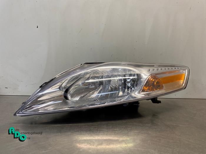 Gebrauchte Scheinwerfer links Ford Mondeo IV Wagon 2.0 Ecoboost SCTi 16V Preis € 75,00 Margenregelung angeboten von Autodemontagebedrijf Otte