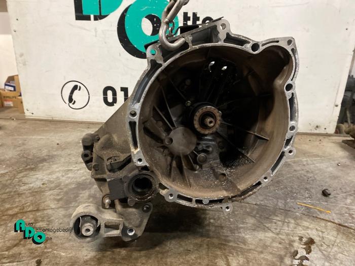 Getriebe van een Ford Fiesta 6 (JA8) 1.25 16V 2009