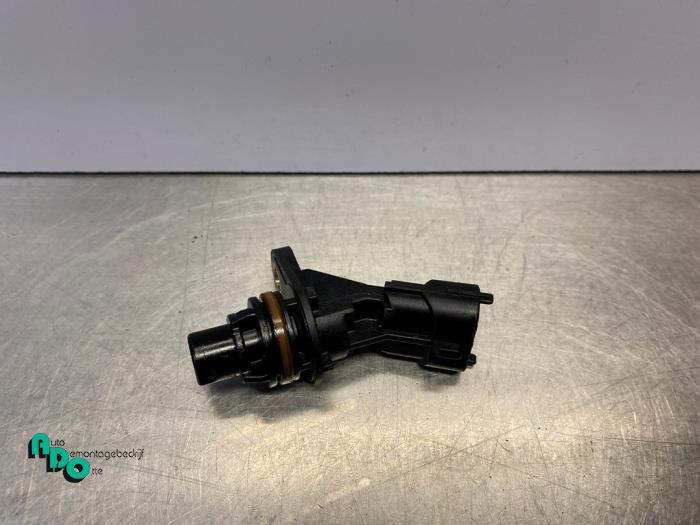 Begagnade Kamaxelsensor Ford Focus 3 Wagon 1.0 Ti-VCT EcoBoost 12V 125 Pris € 10,00 Marginaltabell erbjuds av Autodemontagebedrijf Otte