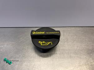 Ölkappe van een Ford Focus 3 Wagon 1.0 Ti-VCT EcoBoost 12V 125 2013