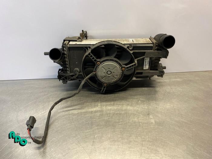 Usados Intercooler Ford Focus 3 Wagon 1.0 Ti-VCT EcoBoost 12V 125 Precio € 25,00 Norma de margen ofrecido por Autodemontagebedrijf Otte