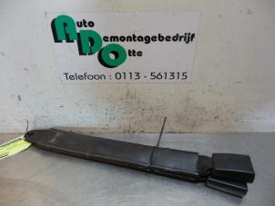 Used Rear seatbelt buckle, left Peugeot Boxer (230P) 2.5TD di 12V Price € 50,00 Margin scheme offered by Autodemontagebedrijf Otte