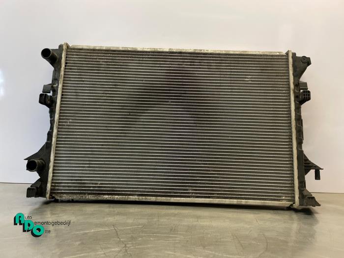 Used Radiator Renault Espace (JK) 2.0 dCi 16V 130 FAP Price € 20,00 Margin scheme offered by Autodemontagebedrijf Otte