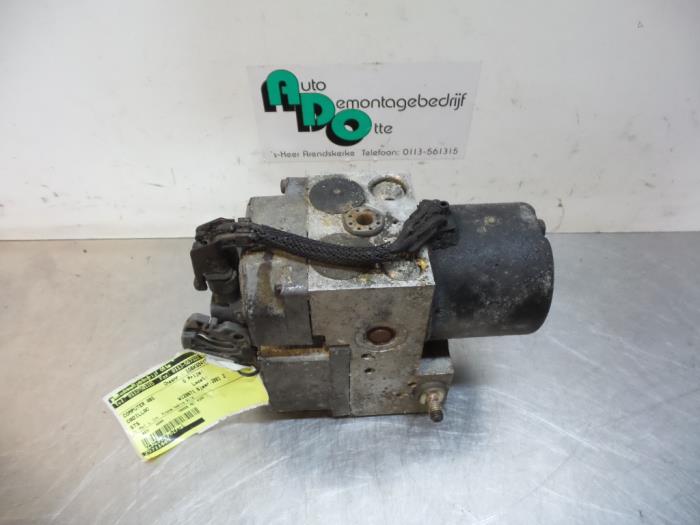 Usagé Ordinateur ABS Cadillac Seville 4.6 SLS/North Star V8 32V Prix € 50,00 Règlement à la marge proposé par Autodemontagebedrijf Otte