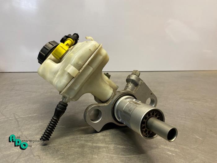 Gebrauchte Hauptbremszylinder Opel Astra J (PC6/PD6/PE6/PF6) 1.4 Turbo 16V Preis € 20,00 Margenregelung angeboten von Autodemontagebedrijf Otte
