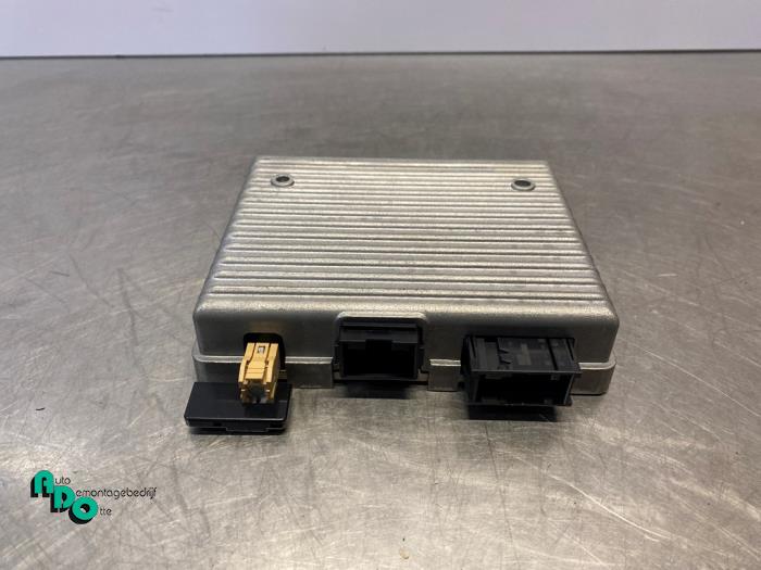 Begagnade Bluetooth-modul Opel Astra J (PC6/PD6/PE6/PF6) 1.4 Turbo 16V Pris € 15,00 Marginaltabell erbjuds av Autodemontagebedrijf Otte