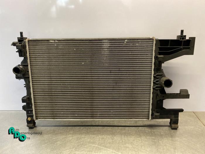 Usagé Radiateur Opel Astra J (PC6/PD6/PE6/PF6) 1.4 Turbo 16V Prix € 40,00 Règlement à la marge proposé par Autodemontagebedrijf Otte