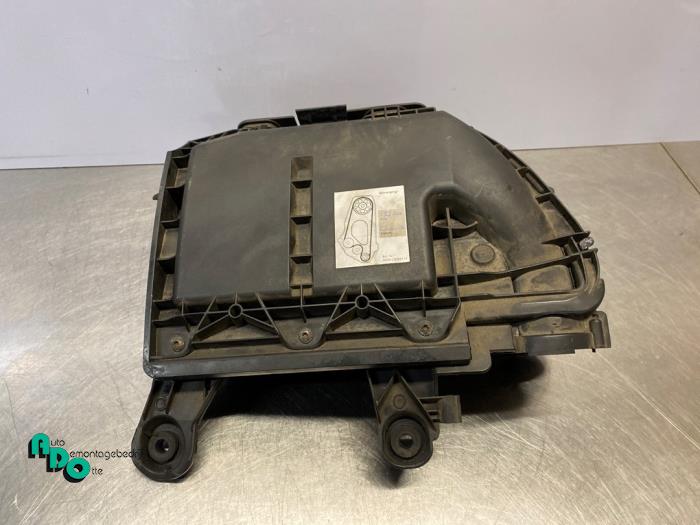 Begagnade Luftfilterhus Citroen DS3 (SA) 1.6 e-HDi Pris € 15,00 Marginaltabell erbjuds av Autodemontagebedrijf Otte