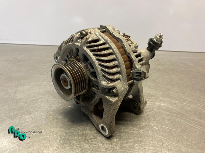 Begagnade Dynamo Mazda 2 (DE) 1.3 16V MZR Pris € 25,00 Marginaltabell erbjuds av Autodemontagebedrijf Otte
