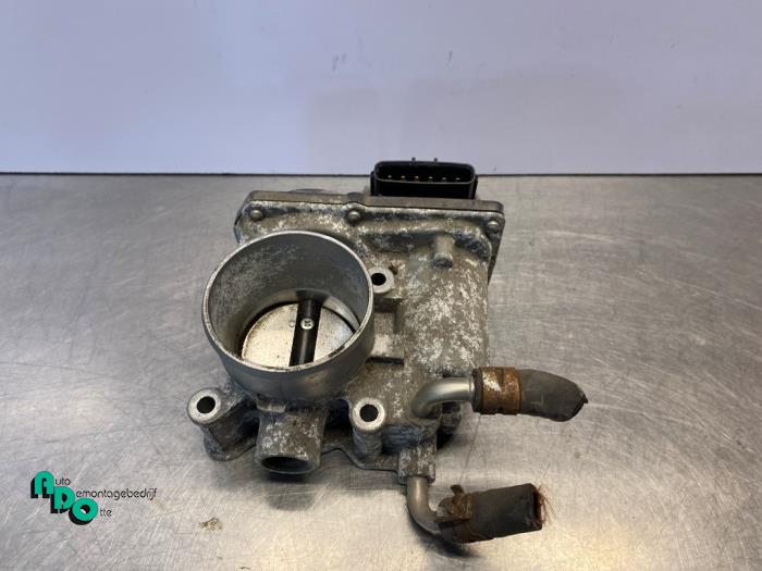 Gebrauchte Drosselklappengehäuse Toyota Yaris II (P9) 1.33 16V Dual VVT-I Preis € 35,00 Margenregelung angeboten von Autodemontagebedrijf Otte