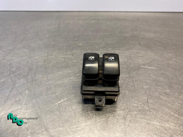 Usados Interruptor de ventanilla eléctrica Kia Picanto (BA) 1.1 12V Precio € 20,00 Norma de margen ofrecido por Autodemontagebedrijf Otte