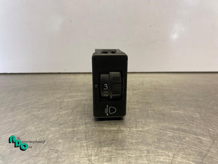 Headlight level height control switch