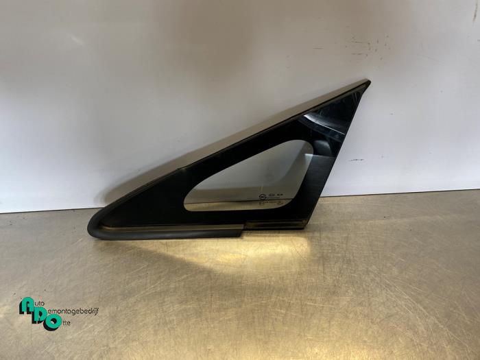 Usados Ventanilla triangular izquierda delante Kia Rio III (UB) 1.2 CVVT 16V Precio € 25,00 Norma de margen ofrecido por Autodemontagebedrijf Otte