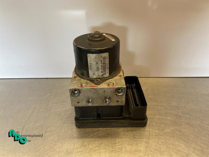 Gebrauchte ABS Pumpe Suzuki Swift (ZA/ZC/ZD1/2/3/9) 1.6 Sport VVT 16V Preis € 325,00 Margenregelung angeboten von Autodemontagebedrijf Otte