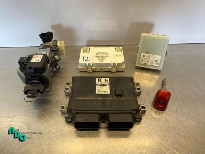 Used Ignition lock + computer Suzuki Swift (ZA/ZC/ZD1/2/3/9) 1.6 Sport VVT 16V Price € 395,00 Margin scheme offered by Autodemontagebedrijf Otte