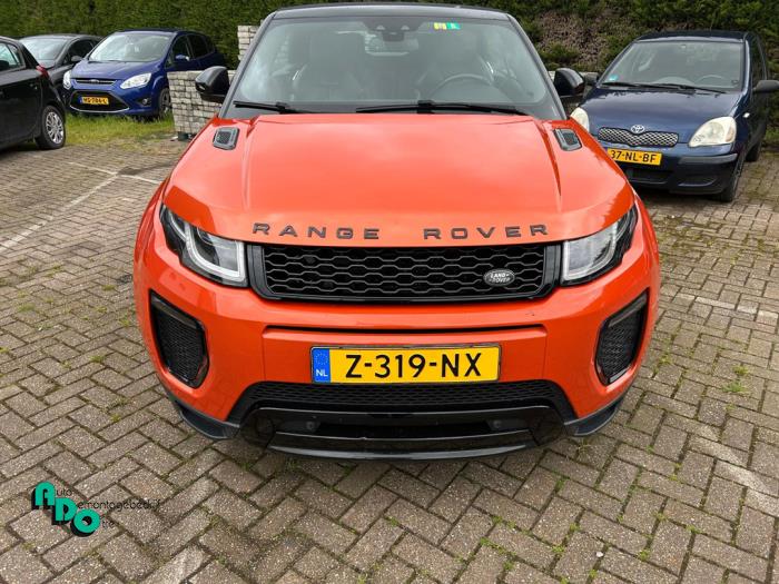 Używane Maska Landrover Range Rover Evoque (LVJ/LVS) 2.0 D 180 16V 5-drs. Cena € 750,00 Procedura marży oferowane przez Autodemontagebedrijf Otte