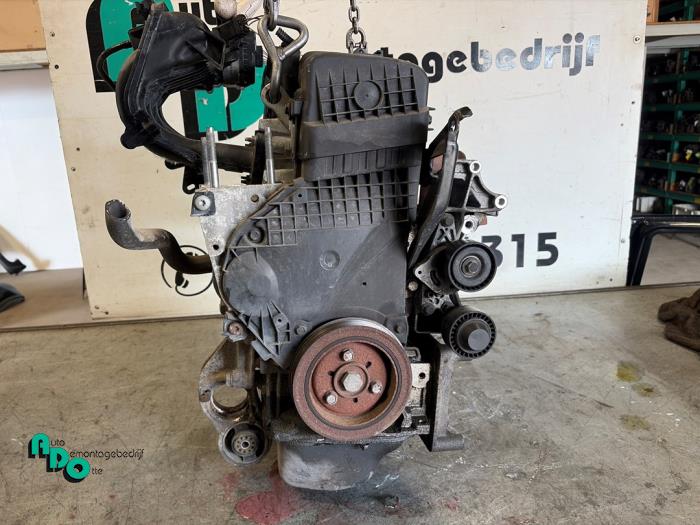 Used Engine Peugeot 206+ (2L/M) 1.4 XS Price € 395,00 Margin scheme offered by Autodemontagebedrijf Otte