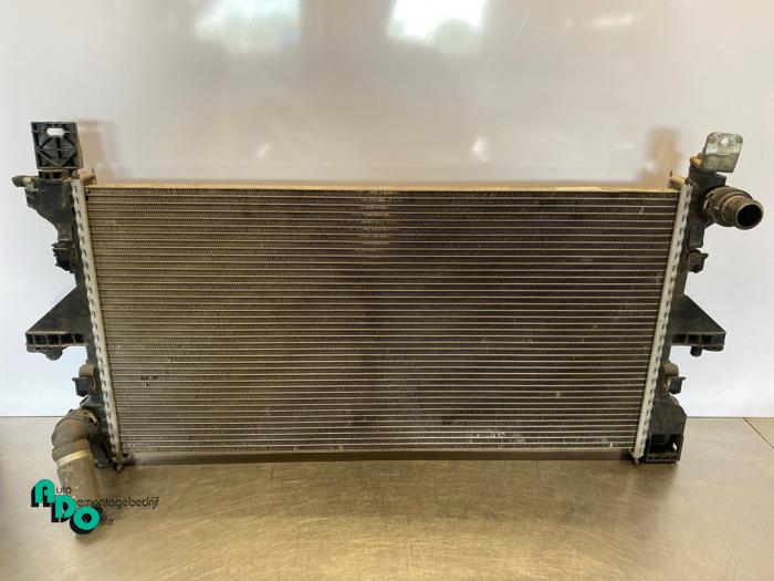 Usagé Radiateur Citroen Jumper (U9) 2.2 HDi 130 Prix € 75,00 Règlement à la marge proposé par Autodemontagebedrijf Otte