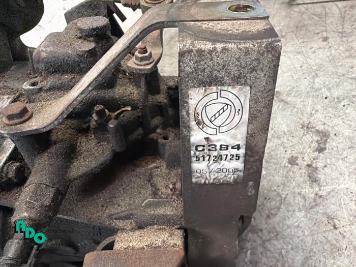 Getriebe van een Fiat Panda (169) 1.2 Fire 4x4 2005