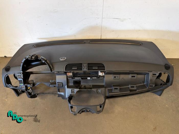 Używane Panel Fiat 500/595/695 1.4 T-Jet 16V Esse Esse Cena € 300,00 Procedura marży oferowane przez Autodemontagebedrijf Otte