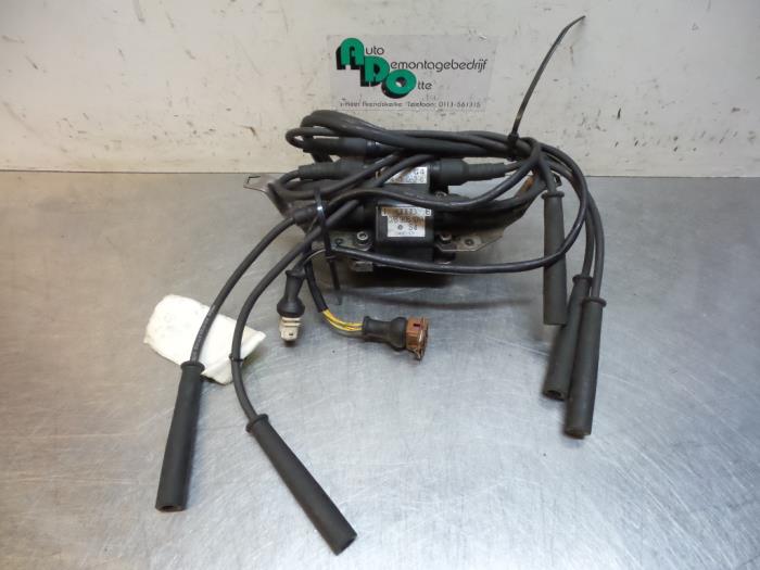 Usagé Bobine Audi 80 (B4) 2.3 E Prix € 50,00 Règlement à la marge proposé par Autodemontagebedrijf Otte