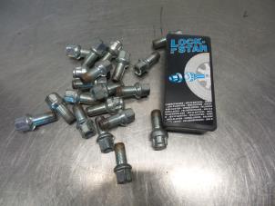 Used Set of wheel bolts Audi A3 (8L1) 1.6 Price € 25,00 Margin scheme offered by Autodemontagebedrijf Otte