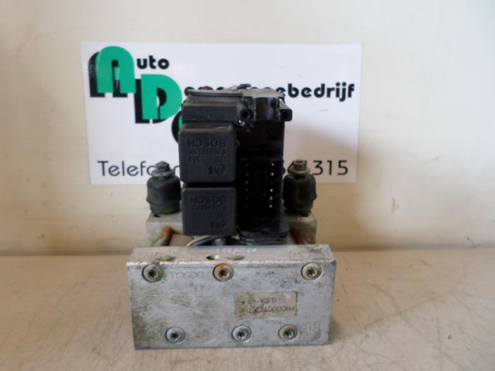 Used ABS Computer Volvo 940 I Estate 2.3i (LPT) Polar Price € 60,00 Margin scheme offered by Autodemontagebedrijf Otte