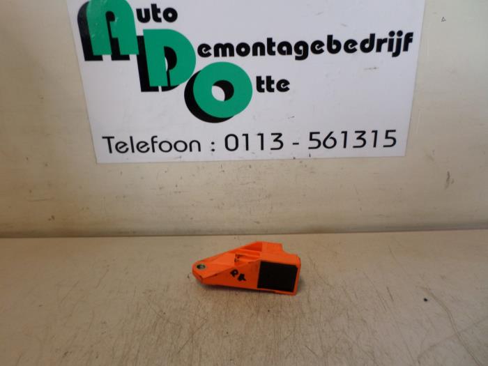 Gebrauchte Airbag Sensor Volkswagen Touran (1T1/T2) 2.0 FSI 16V Preis € 15,00 Margenregelung angeboten von Autodemontagebedrijf Otte