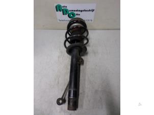 Used Front shock absorber rod, left BMW 3 serie Compact (E46/5) 318ti 16V Price € 30,00 Margin scheme offered by Autodemontagebedrijf Otte
