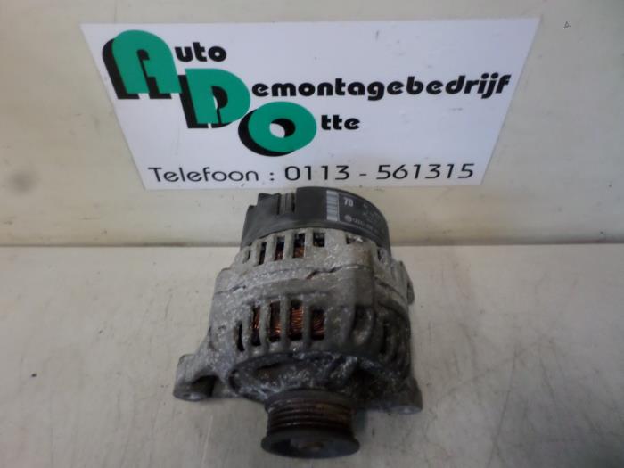 Usagé Dynamo Volkswagen Passat (3B2) 1.8 T 20V Prix € 50,00 Règlement à la marge proposé par Autodemontagebedrijf Otte