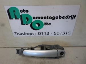 Used Door handle 2-door, left Seat Ibiza III (6L1) 1.9 SDI Price € 10,00 Margin scheme offered by Autodemontagebedrijf Otte