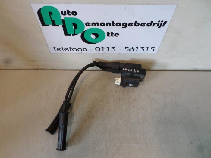 Usagé Bobine Renault Clio II (BB/CB) 1.4 Prix € 15,00 Règlement à la marge proposé par Autodemontagebedrijf Otte