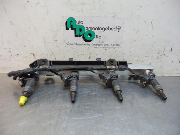 Usagé Système d'injection BMW 3 serie Compact (E46/5) 316ti 16V Prix € 50,00 Règlement à la marge proposé par Autodemontagebedrijf Otte