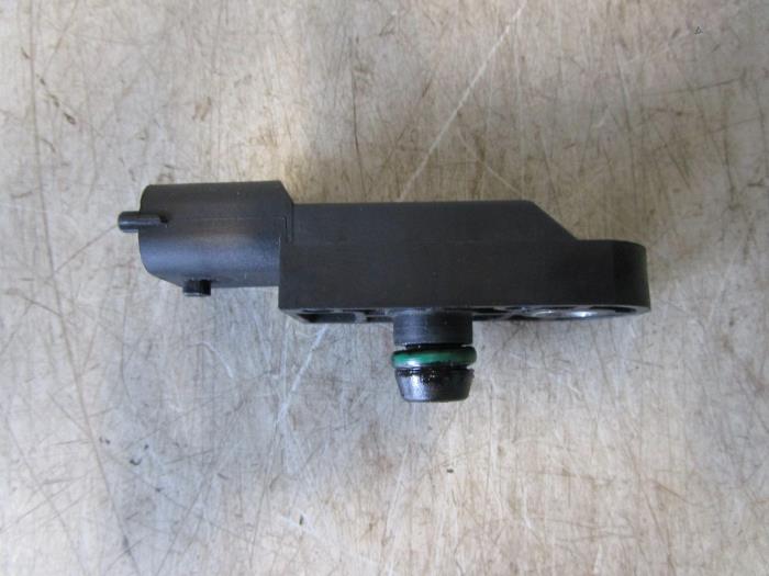 Gebrauchte Map Sensor (Einlasskrümmer) Renault Clio III (BR/CR) 1.5 dCi 85 Preis € 10,00 Margenregelung angeboten von Autodemontagebedrijf Otte