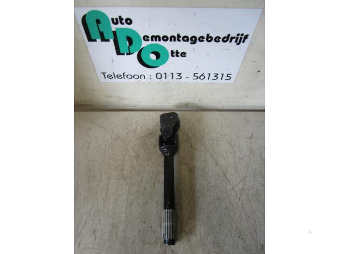 Steering column from a Renault Clio III (BR/CR) 1.5 dCi 85 2006