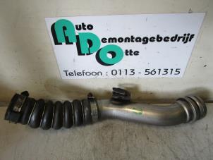 Used Turbo hose Renault Clio III (BR/CR) 1.5 dCi 85 Price € 40,00 Margin scheme offered by Autodemontagebedrijf Otte