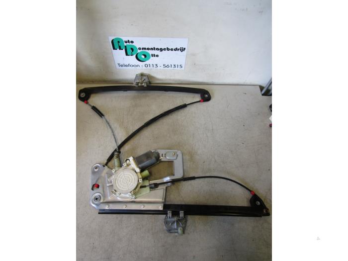 Door window regulator with motor