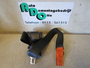 Used Front seatbelt, right BMW 5 serie Touring (E39) 530d 24V Price € 30,00 Margin scheme offered by Autodemontagebedrijf Otte