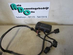 Used Fuse box BMW 5 serie Touring (E39) 530d 24V Price € 50,00 Margin scheme offered by Autodemontagebedrijf Otte