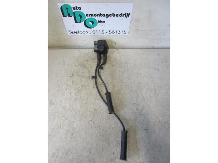 Usagé Bobine Renault Clio II (BB/CB) 1.4 Prix € 15,00 Règlement à la marge proposé par Autodemontagebedrijf Otte