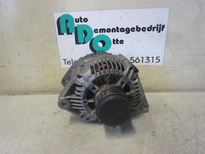 Used Dynamo Volvo V40 (VW) 1.9 D di Price € 40,00 Margin scheme offered by Autodemontagebedrijf Otte