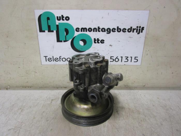Usagé Pompe de direction Fiat Barchetta (183) 1.8 16V Prix € 50,00 Règlement à la marge proposé par Autodemontagebedrijf Otte