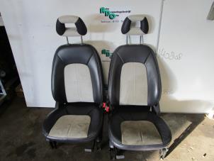 Used Seat, left Mercedes A (W168) 2.1 A-210 Evolution Price € 50,00 Margin scheme offered by Autodemontagebedrijf Otte