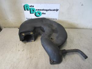 Used Intake manifold BMW 3 serie Touring (E46/3) 318i Price € 75,00 Margin scheme offered by Autodemontagebedrijf Otte