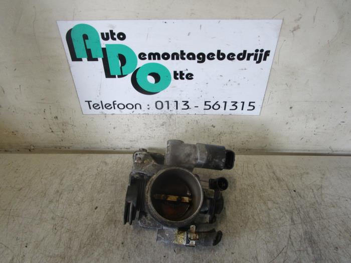 Gebrauchte Drosselklappengehäuse Opel Corsa B (73/78/79) 1.4 Joy,Sport,GLS 16V Ecotec Preis € 20,00 Margenregelung angeboten von Autodemontagebedrijf Otte