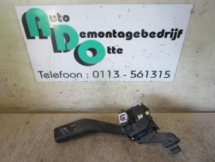 Used Indicator switch Volkswagen Golf Plus Price € 25,00 Margin scheme offered by Autodemontagebedrijf Otte
