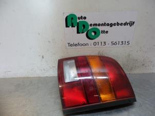 Gebrauchte Rücklicht rechts Nissan Micra (K11) 1.0 L,LX 16V Preis € 20,00 Margenregelung angeboten von Autodemontagebedrijf Otte